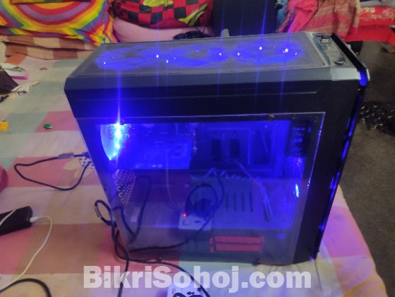 Urgent Sell Desktop Computer